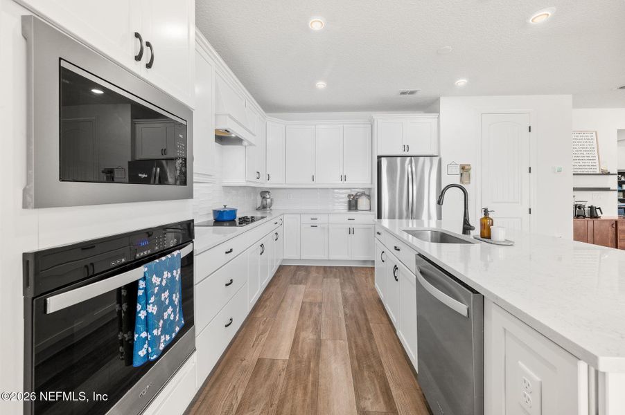 Furnished interior view inside a new home in Rolling Hills, St. Augustine (Image 17).