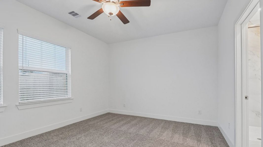Spacious, unfurnished interior of a new home in Meridiana Townhomes, Manvel (Image 36).