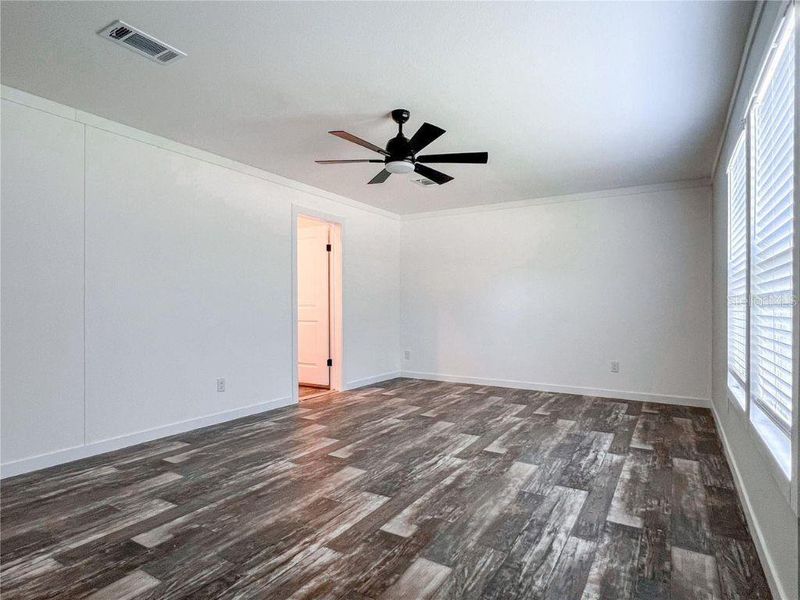 Spacious, unfurnished interior of a new home in , Brooksville (Image 20).