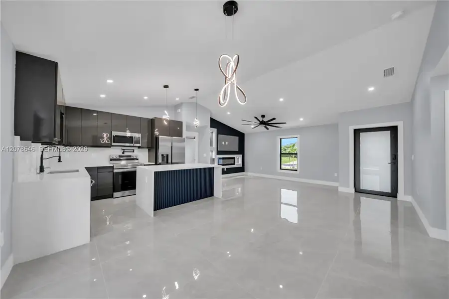 Furnished interior view inside a new home in , Cape Coral (Image 13).