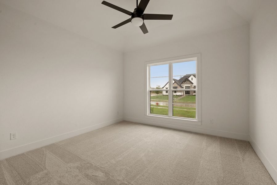 Spacious, unfurnished interior of a new home in NorthGlen, Haslet (Image 36).
