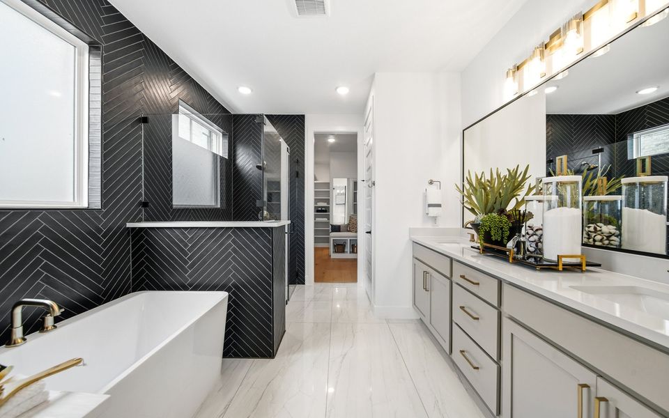 Furnished interior view inside a new home in Midline, Webster (Image 9).