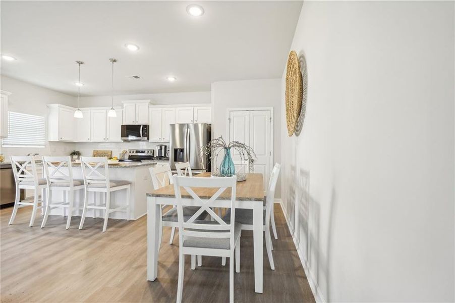 Furnished interior view inside a new home in Fairview Lake, Conyers (Image 13).