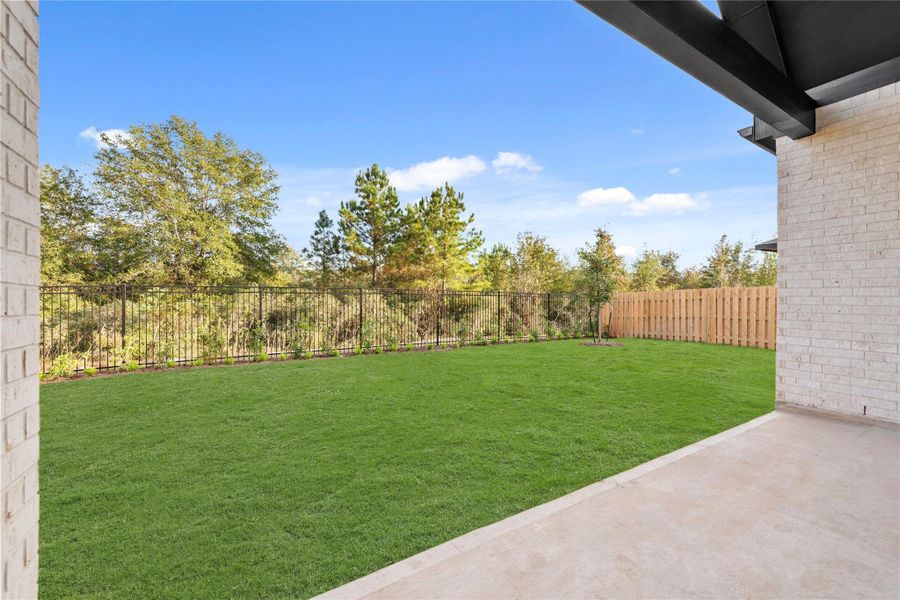 Grass is digitally enhanced.