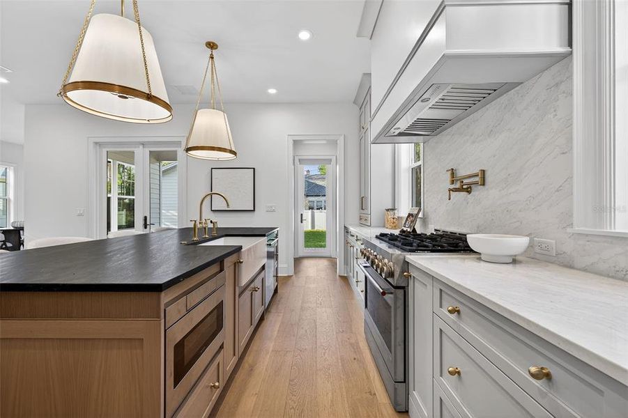 Furnished interior view inside a new home in , St. Petersburg (Image 15).