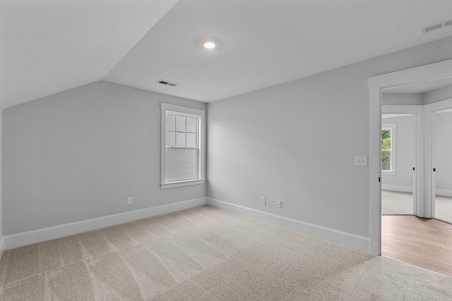 Spacious, unfurnished interior of a new home in Hanes Lake, Winston-Salem (Image 37).