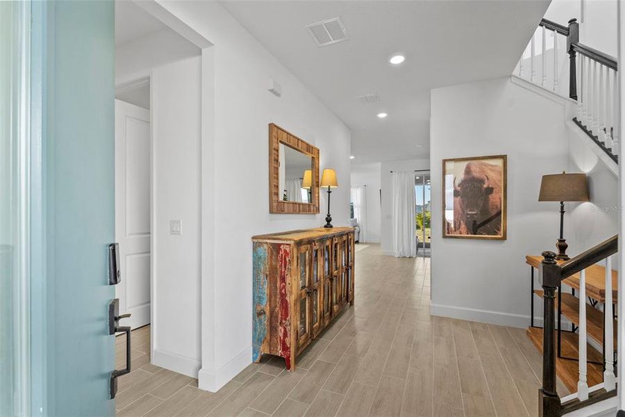 Furnished interior view inside a new home in , Apollo Beach (Image 7).