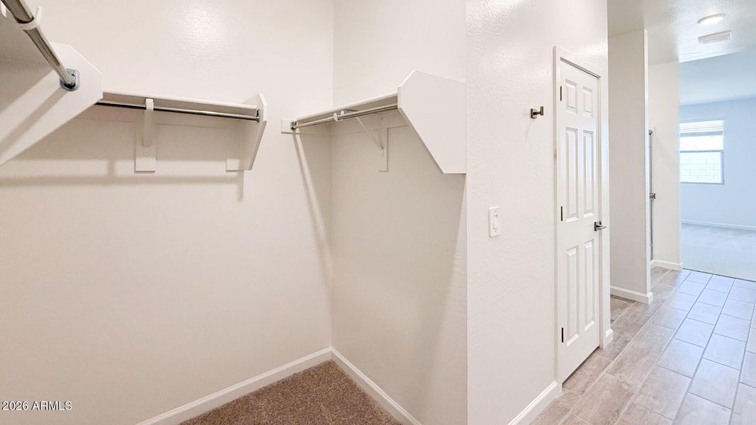 09 - Primary Walk-In Closet