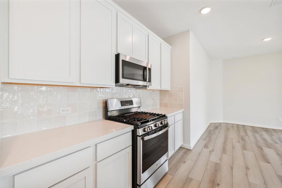 Furnished interior view inside a new home in Cielo, Conroe (Image 8). Furnished interior view inside a new home in Cielo, Conroe (Image 8).