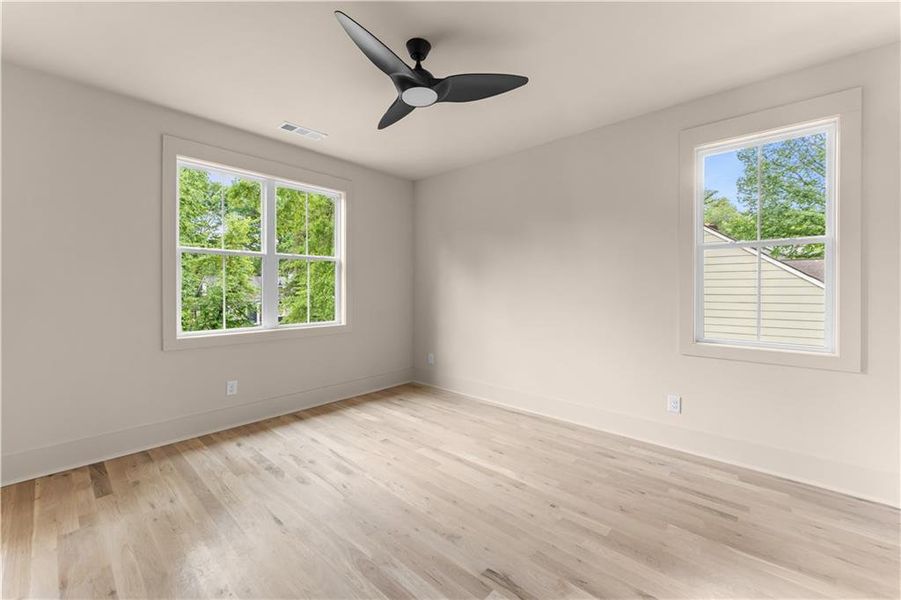 Spacious, unfurnished interior of a new home in , Atlanta (Image 21).