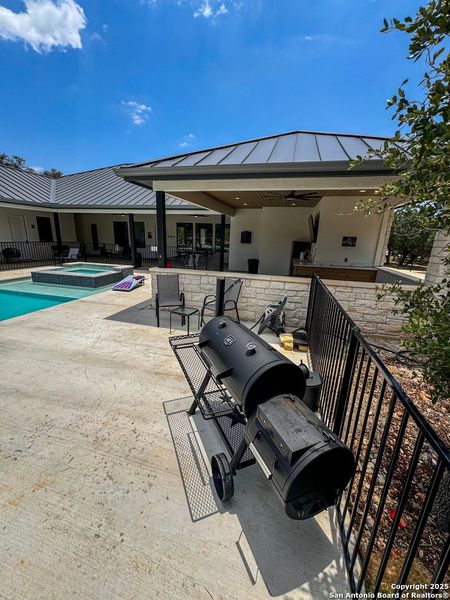 Image 21 of a home in .