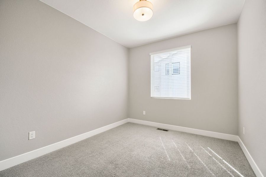 Spacious, unfurnished interior of a new home in Uplands, Westminster (Image 14).