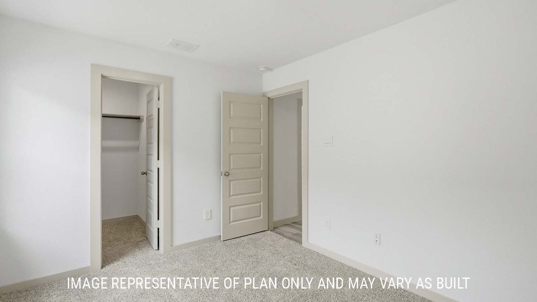 Representative unfurnished interior of a home built from the Bellvue by D.R. Horton in China Grove, China (Image 27).
