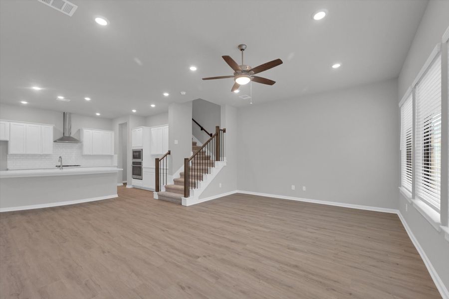 Spacious, unfurnished interior of a new home in Summer Place 35', Montgomery (Image 16). Spacious, unfurnished interior of a new home in Summer Place 35', Montgomery (Image 16).