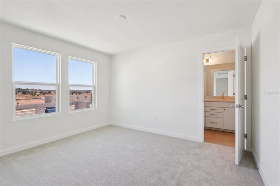 Spacious, unfurnished interior of a new home in Cyrene at Harmony, St. Cloud (Image 29).