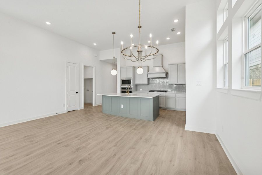 The Carolcrest - Dining The Carolcrest - Dining