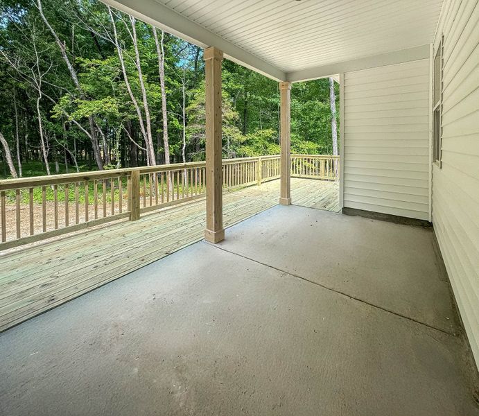Incredible Covered Back-Porch with a GIANT Back Deck! Incredible Covered Back-Porch with a GIANT Back Deck!