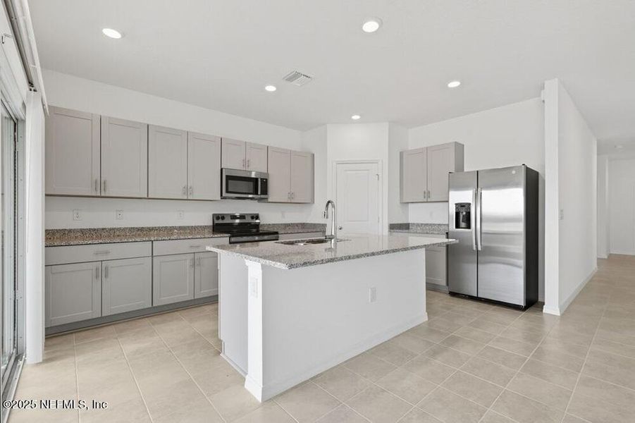 Furnished interior view inside a new home in Coopers Meadow, Jacksonville (Image 6).