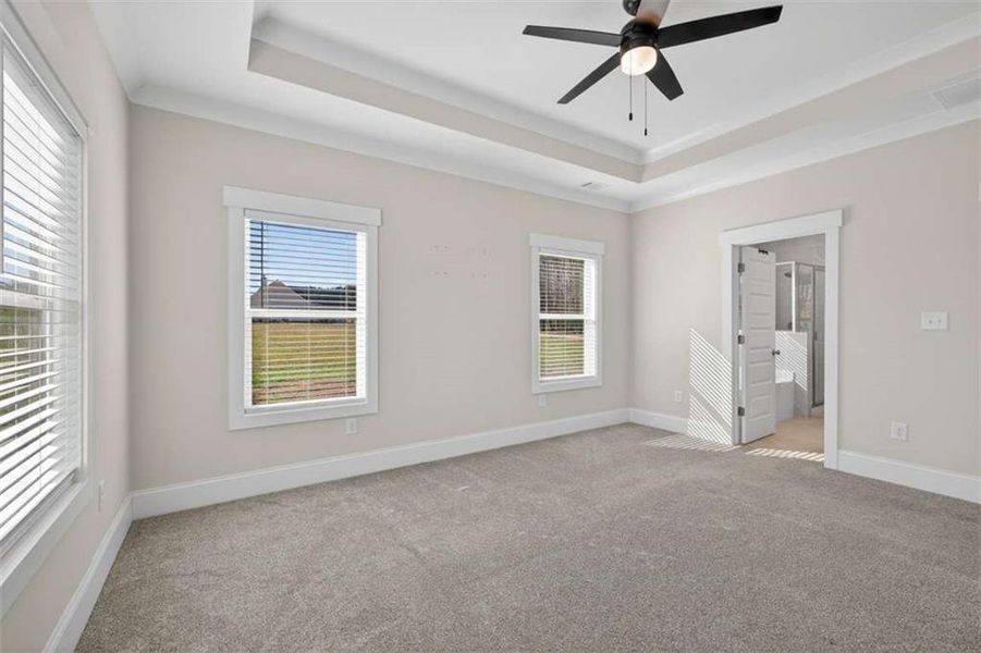 Spacious, unfurnished interior of a new home in , Comer (Image 46).