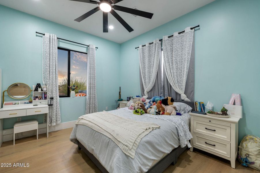 41-Bedroom 3 41-Bedroom 3