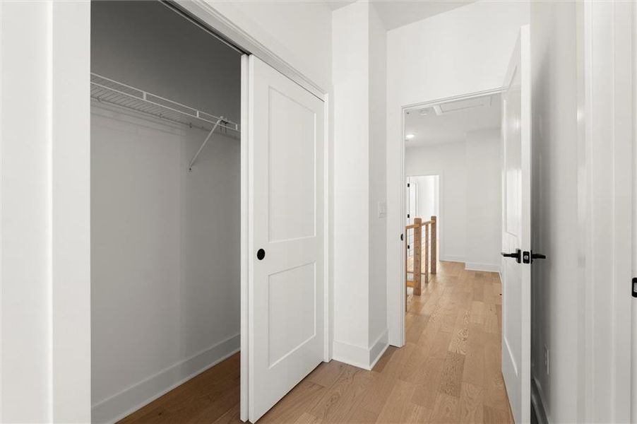 Spacious, unfurnished interior of a new home in The Gathering – Alpharetta, Alpharetta (Image 30). Spacious, unfurnished interior of a new home in The Gathering – Alpharetta, Alpharetta (Image 30).