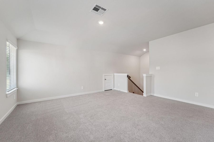 Photo is not of the actual home, but is an inspirational photo of builder’s model home and may depict options, furnishings, and/or decorator features that are not included Photo is not of the actual home, but is an inspirational photo of builder’s model home and may depict options, furnishings, and/or decorator features that are not included