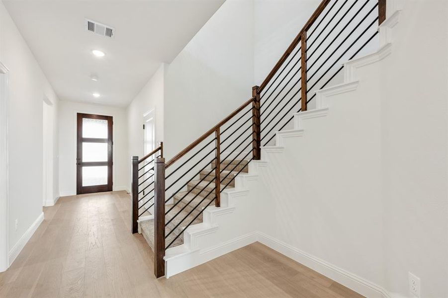 Spacious, unfurnished interior of a new home in Willow Wood Classic 50, McKinney (Image 28).