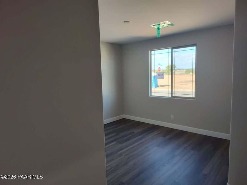 Spacious, unfurnished interior of a new home in North Ridge at Pronghorn Ranch, Prescott Valley (Image 17).
