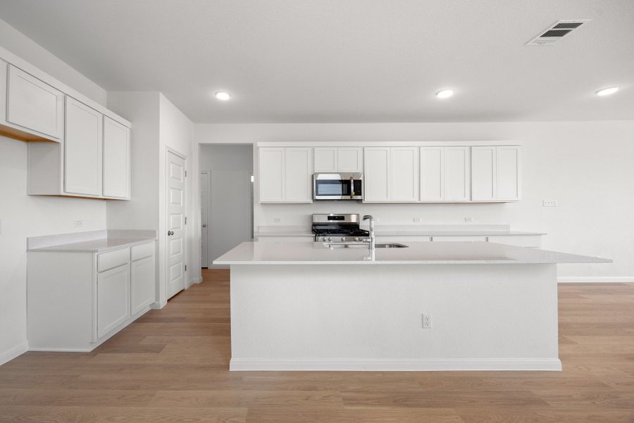 Furnished interior view inside a new home in Trinity Ranch, Elgin (Image 8).