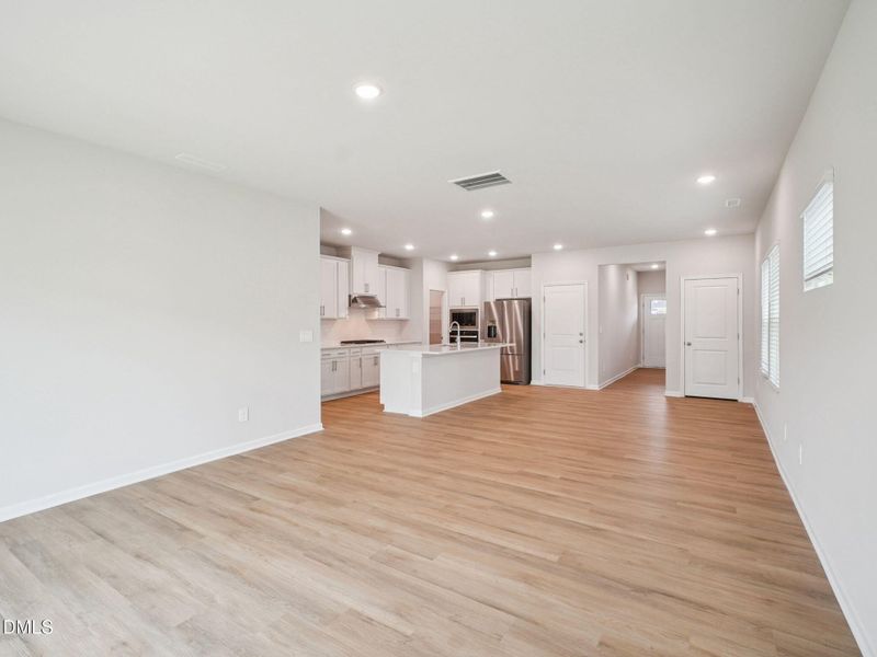 11-web-or-mls-Raleigh - River Glen - 636