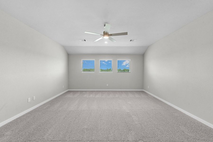 Spacious, unfurnished interior of a new home in Briarwood Crossing, Rosenberg (Image 16). Spacious, unfurnished interior of a new home in Briarwood Crossing, Rosenberg (Image 16).
