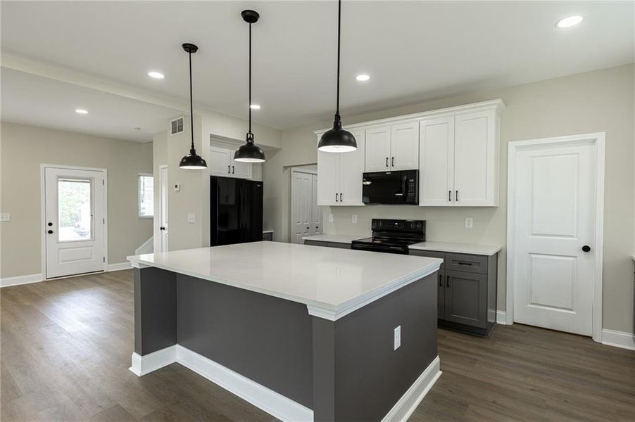 Furnished interior view inside a new home in , Toccoa (Image 9).