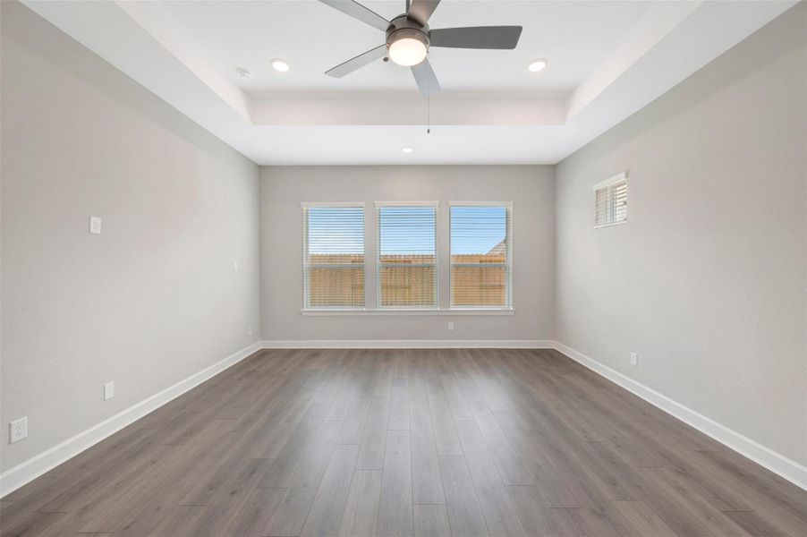 Spacious, unfurnished interior of a new home in Riceland - Summit Collection, Mont Belvieu (Image 22). Spacious, unfurnished interior of a new home in Riceland - Summit Collection, Mont Belvieu (Image 22).
