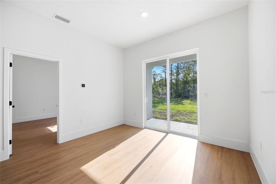 Spacious, unfurnished interior of a new home in , Dunnellon (Image 14). Spacious, unfurnished interior of a new home in , Dunnellon (Image 14).