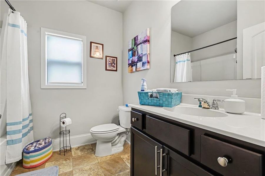 Furnished interior view inside a new home in , Atlanta (Image 16).