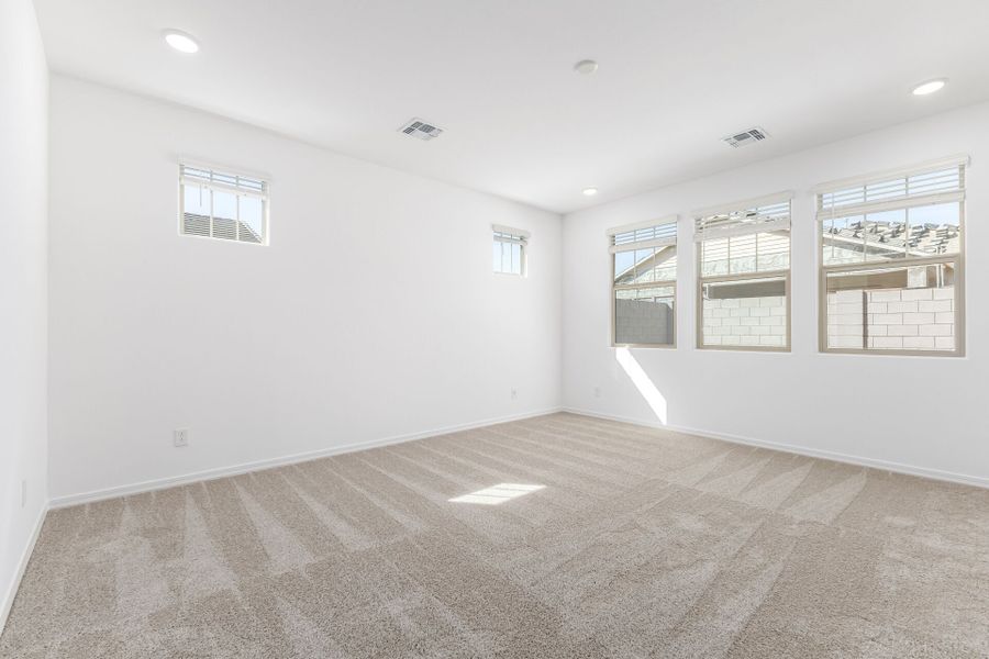 Spacious, unfurnished interior of a new home in Las Ventanas, Goodyear (Image 15). Spacious, unfurnished interior of a new home in Las Ventanas, Goodyear (Image 15).