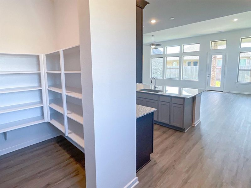 Furnished interior view inside a new home in Canterra Creek  60', Rosharon (Image 7).