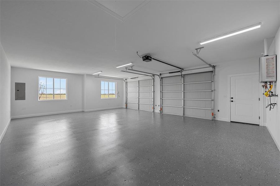 Spacious, unfurnished interior of a new home in , Woodway (Image 31). Spacious, unfurnished interior of a new home in , Woodway (Image 31).