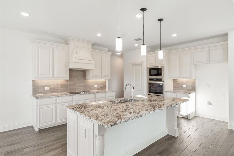 Furnished interior view inside a new home in Crystal Lake Estates, Red Oak (Image 7).
