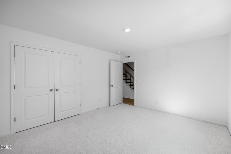 SUN_Stoneriver_Pic_Bradley_Bed2_1of4 SUN_Stoneriver_Pic_Bradley_Bed2_1of4