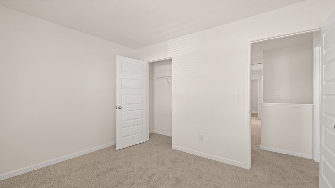 Representative unfurnished interior of a home built from the Penwell by D.R. Horton in Kingston Ranch at Lake Oconee, Buckhead (Image 29). Representative unfurnished interior of a home built from the Penwell by D.R. Horton in Kingston Ranch at Lake Oconee, Buckhead (Image 29).