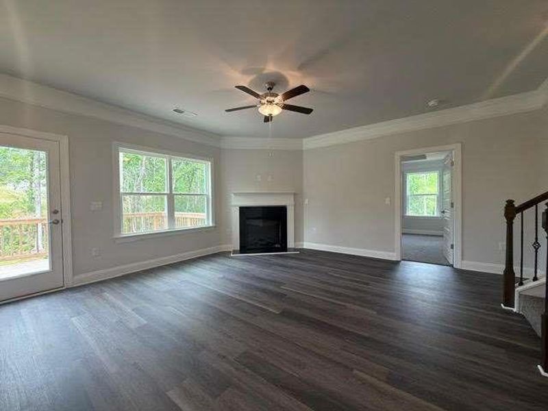 Spacious, unfurnished interior of a new home in Tuscany Hills, Douglasville (Image 20).