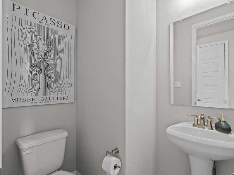 Furnished interior view inside a new home in Ladera, San Antonio (Image 7).