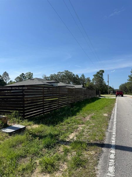 Natural landscape and outdoor views near in Dunnellon (Image 33). Natural landscape and outdoor views near in Dunnellon (Image 33).
