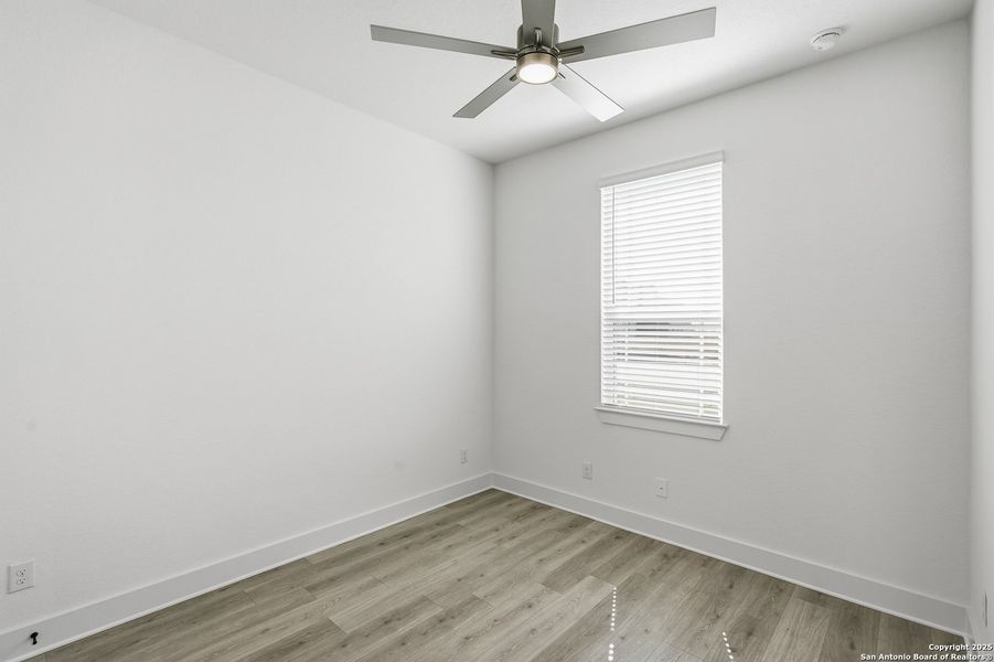 Spacious, unfurnished interior of a new home in Sienna Lakes, San Antonio (Image 38). Spacious, unfurnished interior of a new home in Sienna Lakes, San Antonio (Image 38).