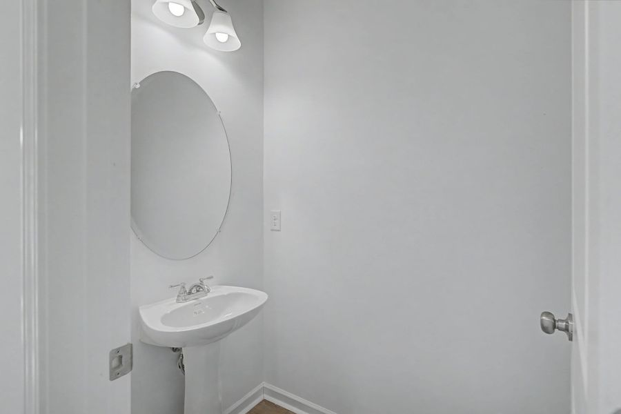 Image 29 of a home in The Oaks.