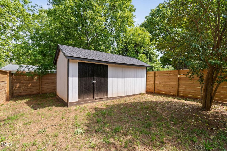 16-web-or-mls-2325-sheffield-rd-102 16-web-or-mls-2325-sheffield-rd-102