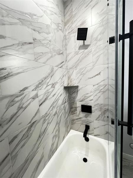 Close-up of interior finishes inside a home in , Granbury (Image 15).