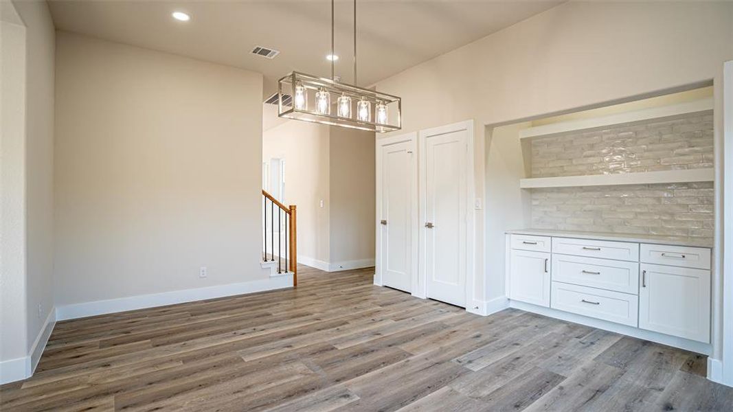 Spacious, unfurnished interior of a new home in , Granbury (Image 18). Spacious, unfurnished interior of a new home in , Granbury (Image 18).