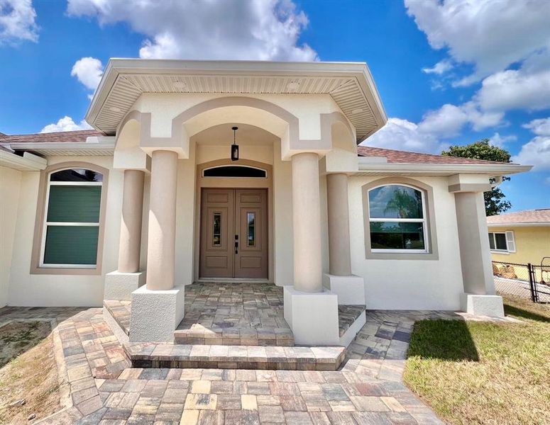 Exterior details and patio area of a home in , Rotonda West (Image 32).